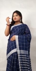 Khadi Cotton Manjuri Check Saree With B.P. - Image 4
