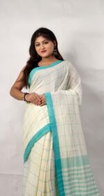 Khadi Cotton Manjuri Check Saree With B.P. - Image 2